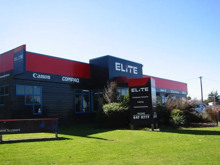 Elite Business Systems Hamilton office in the Canon building, 2001